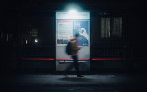 How Many Ads Do We See a Day? 17 Insightful Stats